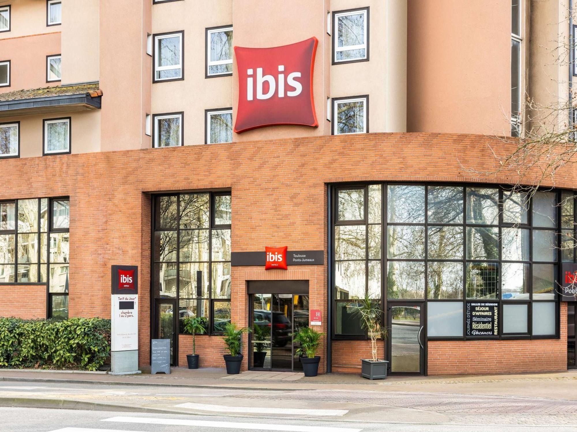 Ibis Pont Jumeaux 3*