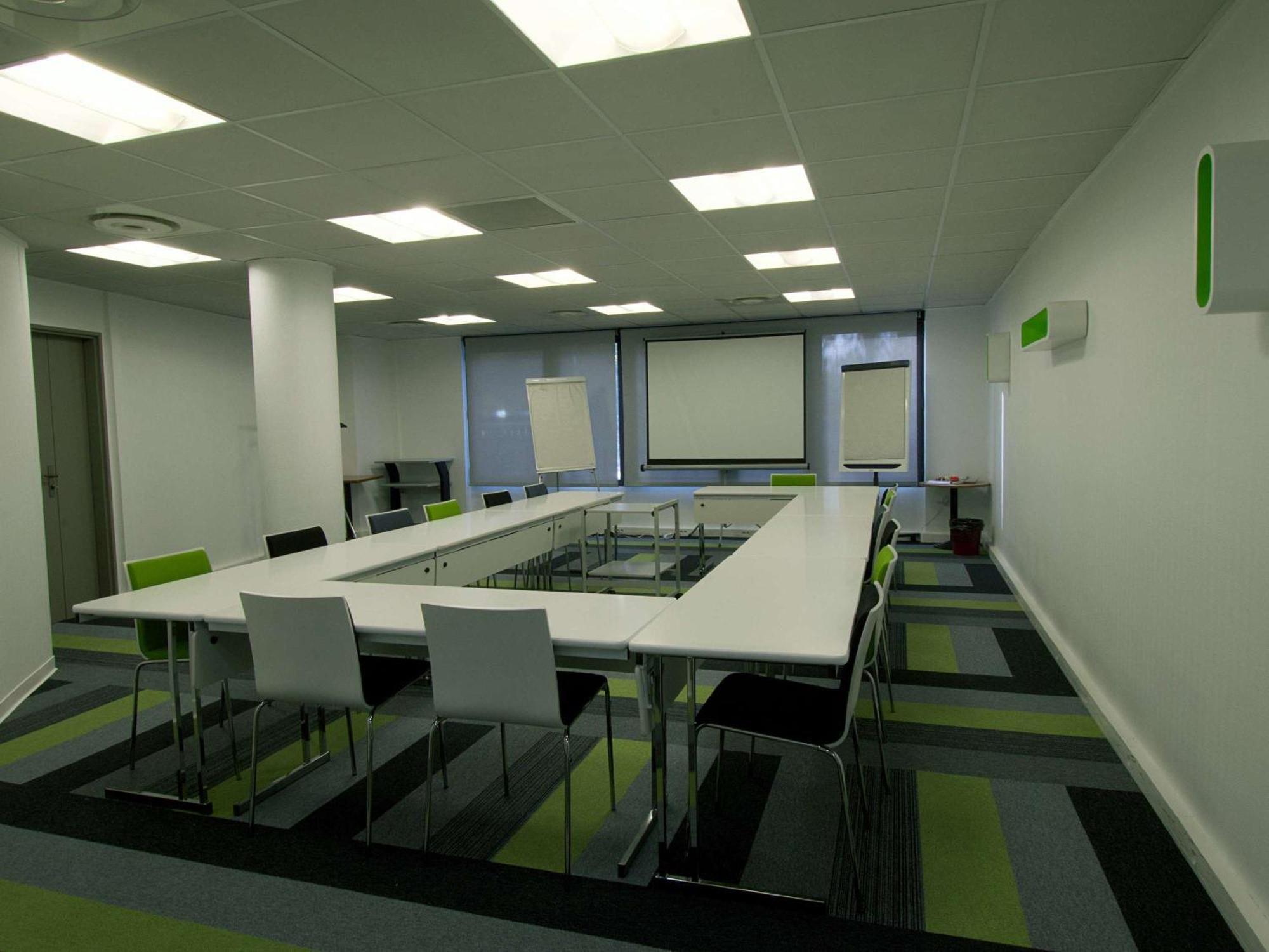 Ibis Pont Jumeaux 3*